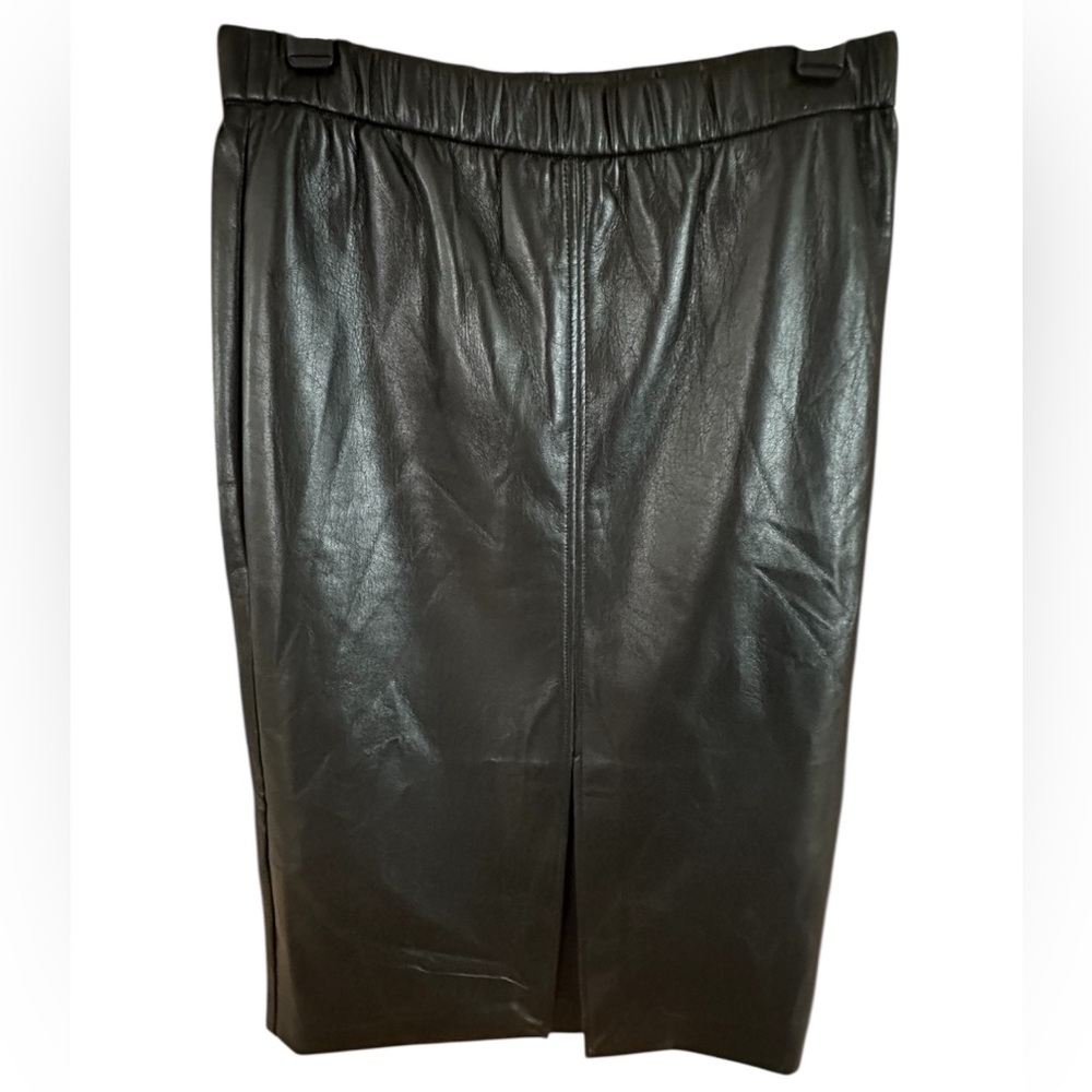 🖤🖤TAHARI FAUX LEATHER BACK SLIT SKIRT🖤🖤NWT‼️‼️ ACCEPTING OFFERS!!!